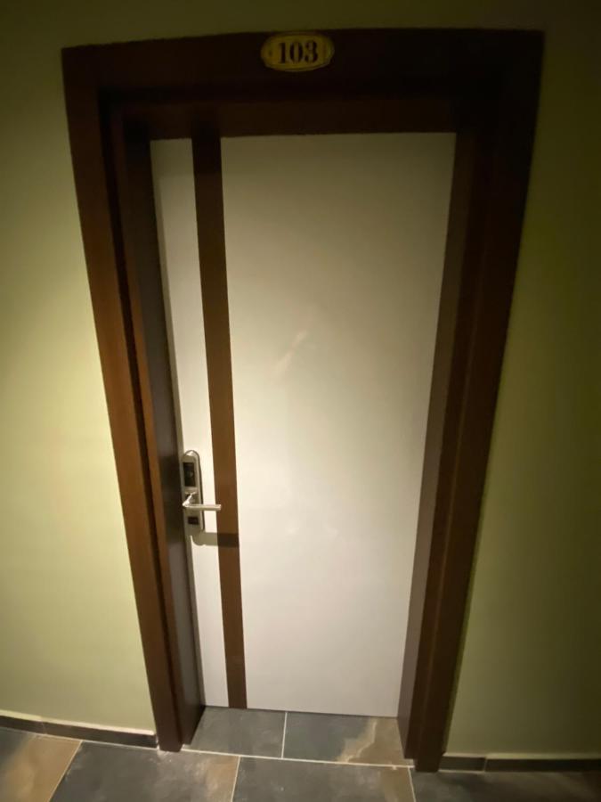 Hotel Kolonja'S Debar Dış mekan fotoğraf